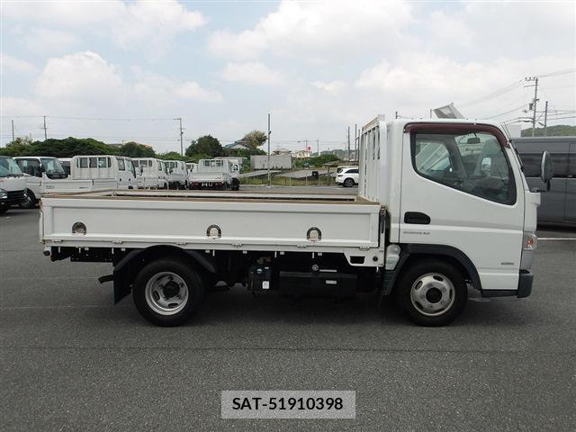 MITSUBISHI FUSO CANTER 2016-05 8218806-15