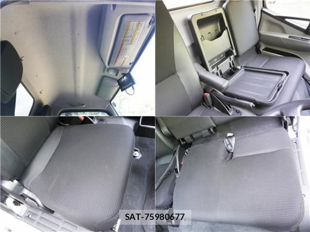 MITSUBISHI FUSO CANTER 2023-05 8219920-17