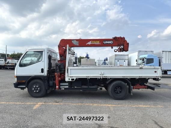 MITSUBISHI FUSO CANTER 2000 8221780-11