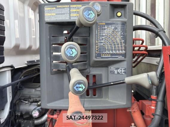 MITSUBISHI FUSO CANTER 2000 8221780-19