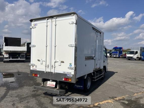 MITSUBISHI FUSO CANTER 2020 8221781-1