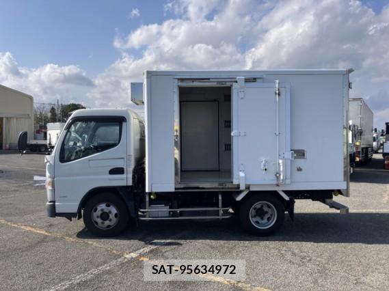 MITSUBISHI FUSO CANTER 2020 8221781-12