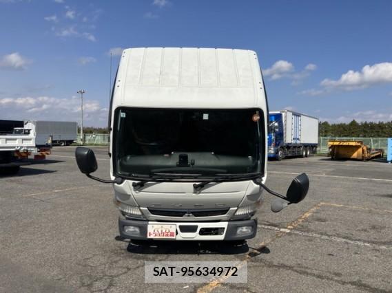 MITSUBISHI FUSO CANTER 2020 8221781-4