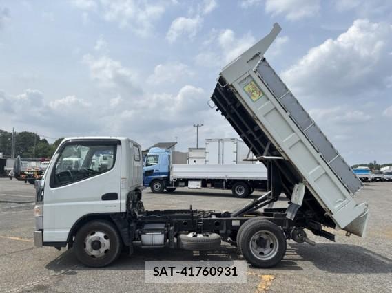 MITSUBISHI FUSO CANTER 2021 8221786-11