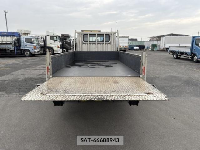 MITSUBISHI FUSO CANTER 2019 8221790-16