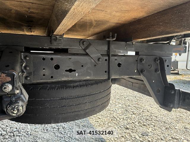MITSUBISHI FUSO CANTER 2009-05 8223555-13