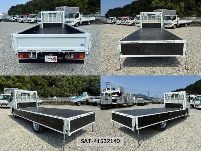MITSUBISHI FUSO CANTER 2009-05 8223555-4