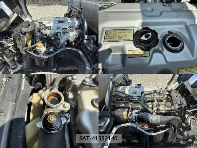 MITSUBISHI FUSO CANTER 2009-05 8223555-9