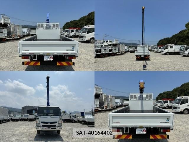 MITSUBISHI FUSO CANTER 2019-09 8223556-2