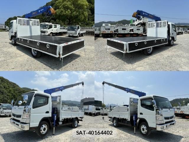 MITSUBISHI FUSO CANTER 2019-09 8223556-3