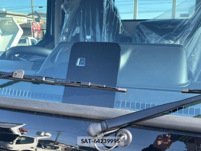 MITSUBISHI FUSO CANTER 2025-10 8224754-17