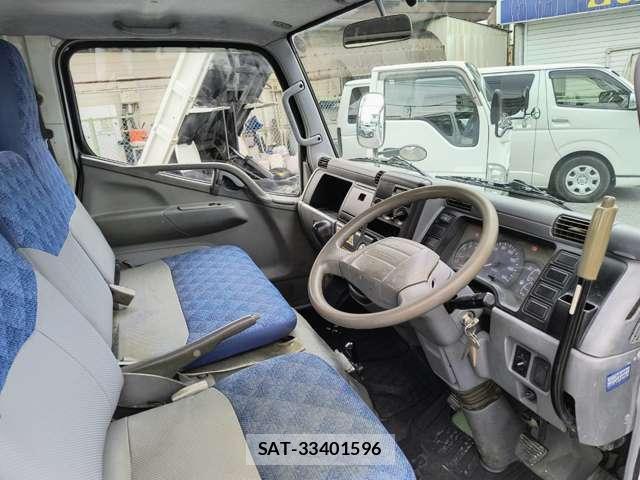 MITSUBISHI FUSO CANTER 2006-12 8225563-15