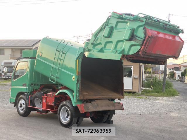 MITSUBISHI FUSO CANTER 2003-09 8225606-3