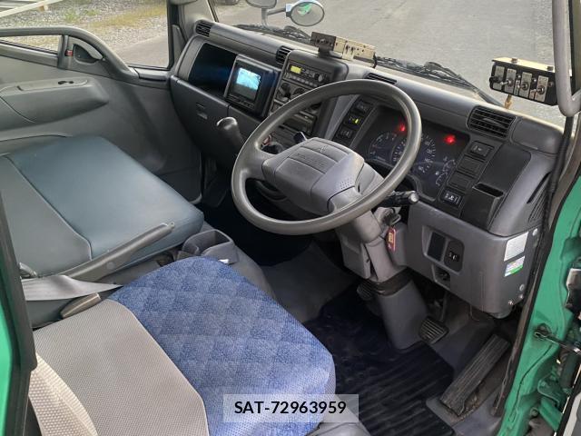 MITSUBISHI FUSO CANTER 2003-09 8225606-5