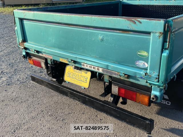 MITSUBISHI FUSO CANTER 2011-12 8225616-4