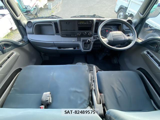 MITSUBISHI FUSO CANTER 2011-12 8225616-8