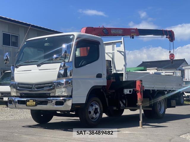 MITSUBISHI FUSO CANTER 2012-09 8225619-0