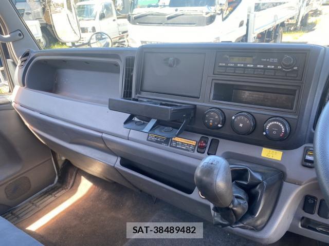 MITSUBISHI FUSO CANTER 2012-09 8225619-10