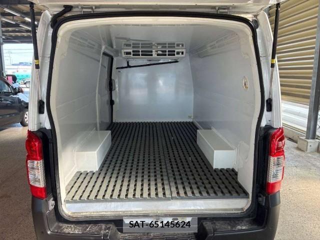 Nissan Caravan 2023-01 8216513-2