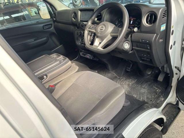 Nissan Caravan 2023-01 8216513-3