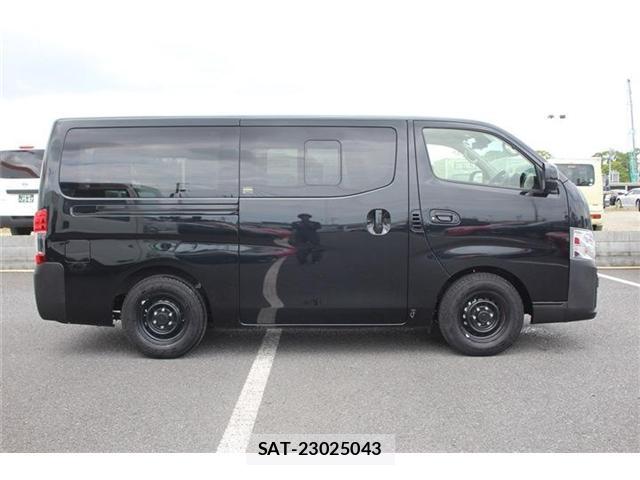 Nissan Caravan 2024-02 8222105-10