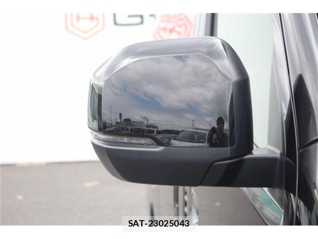 Nissan Caravan 2024-02 8222105-15