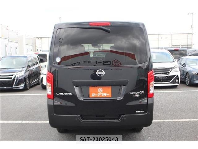 Nissan Caravan 2024-02 8222105-9