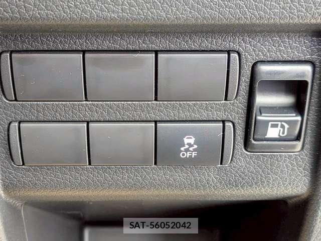Nissan Caravan 2026-07 8223428-12