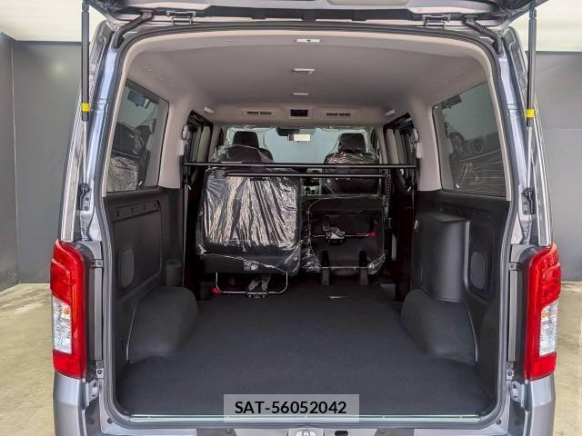 Nissan Caravan 2026-07 8223428-18