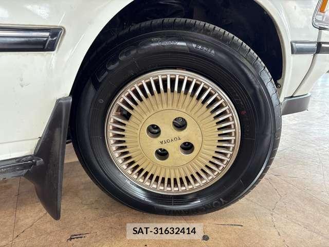 Toyota CARINA ED 1986-01 8218476-13