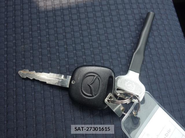 Mazda CAROL 2021-06 8216754-10