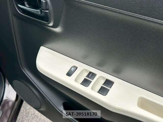 Mazda CAROL 2018-02 8218169-18