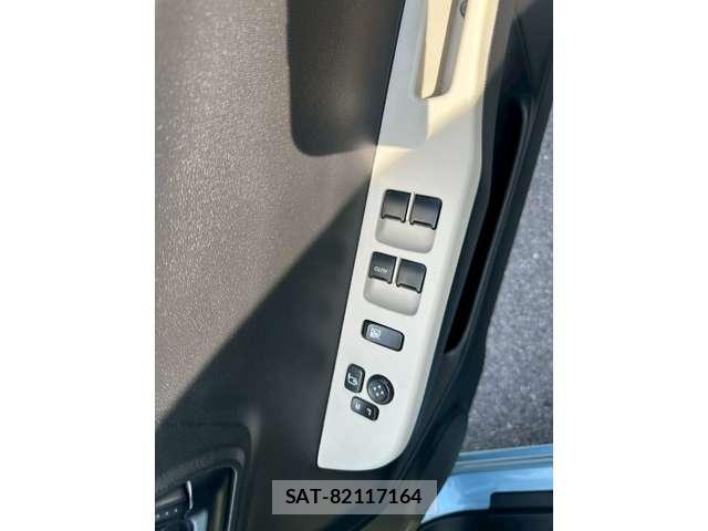 Mazda CAROL 2020-04 8218171-17