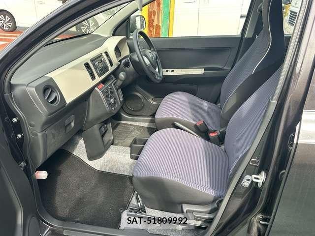 Mazda CAROL 2019-06 8218230-4