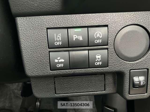 Mazda CAROL 2023-10 8221031-15