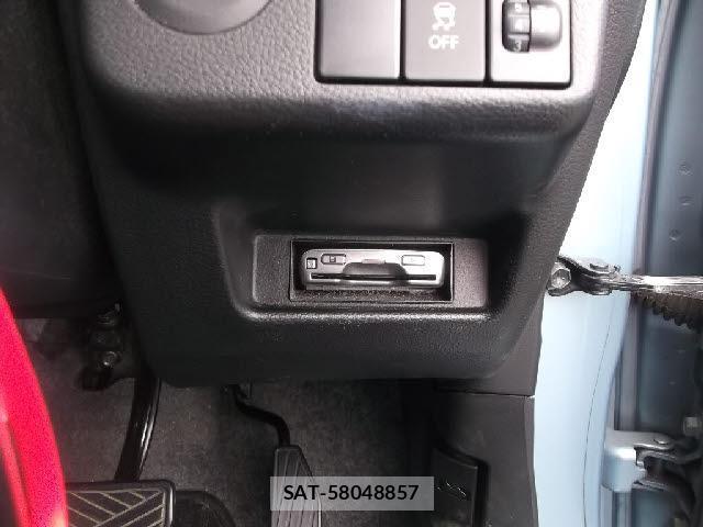 Mazda CAROL 2017-07 8224846-8