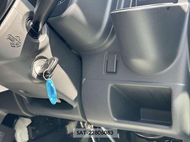 Suzuki CARRY TRUCK 2021-04 8218209-13