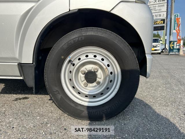Suzuki CARRY TRUCK 2011-11 8222266-8