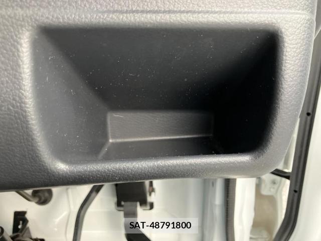 Suzuki CARRY TRUCK 2025-01 8225219-17