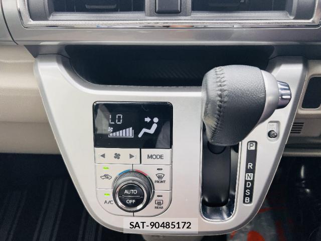Daihatsu CAST 2017-03 8220458-12