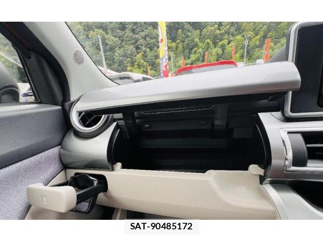 Daihatsu CAST 2017-03 8220458-13