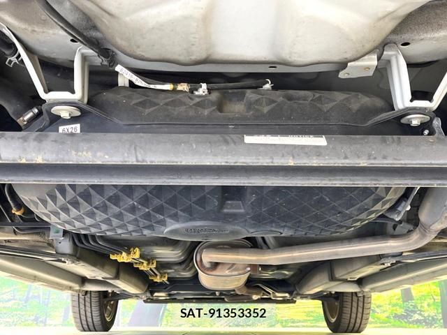 Daihatsu CAST 2016-11 8220864-18