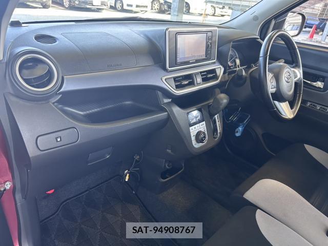 Daihatsu CAST 2015-09 8224256-8
