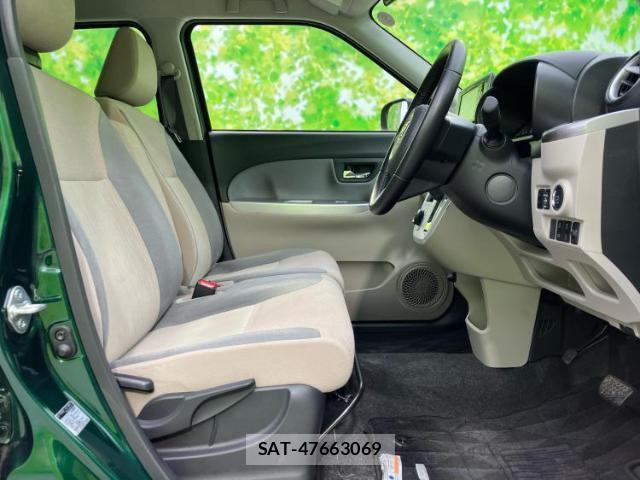 Daihatsu CAST 2018-08 8225233-3