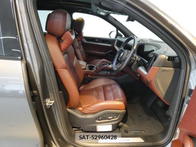 Porsche CAYENNE 2024-02 8220079-18