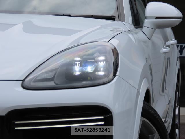 Porsche CAYENNE 2019-08 8221521-16