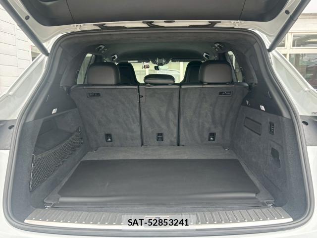 Porsche CAYENNE 2019-08 8221521-7