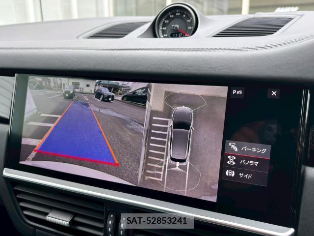 Porsche CAYENNE 2019-08 8221521-9