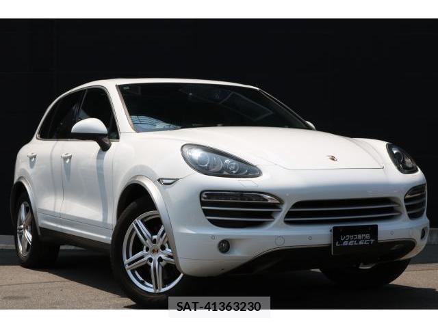 Porsche CAYENNE 2014-04 8224101-3