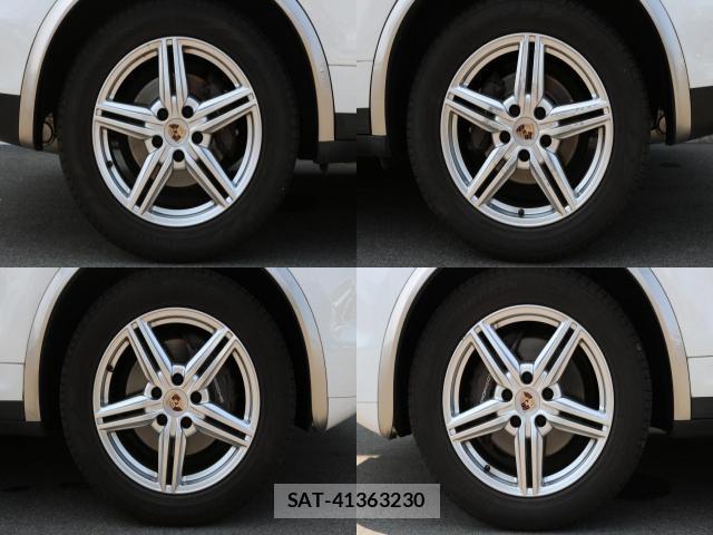 Porsche CAYENNE 2014-04 8224101-8